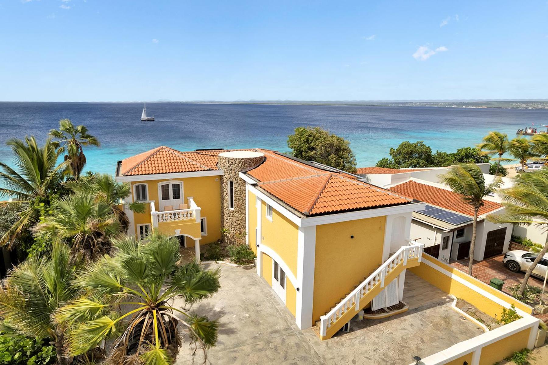 Oceanfront Villa Casa Mar Azul Кралендейк Экстерьер фото